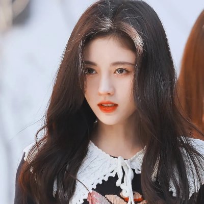 真假三莎伦